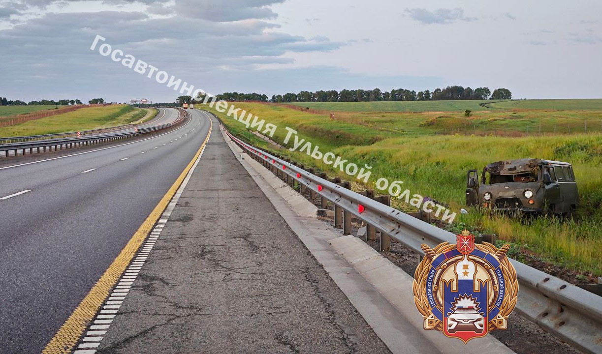 Под Богородицком водитель «буханки» вылетел с дороги в поле
