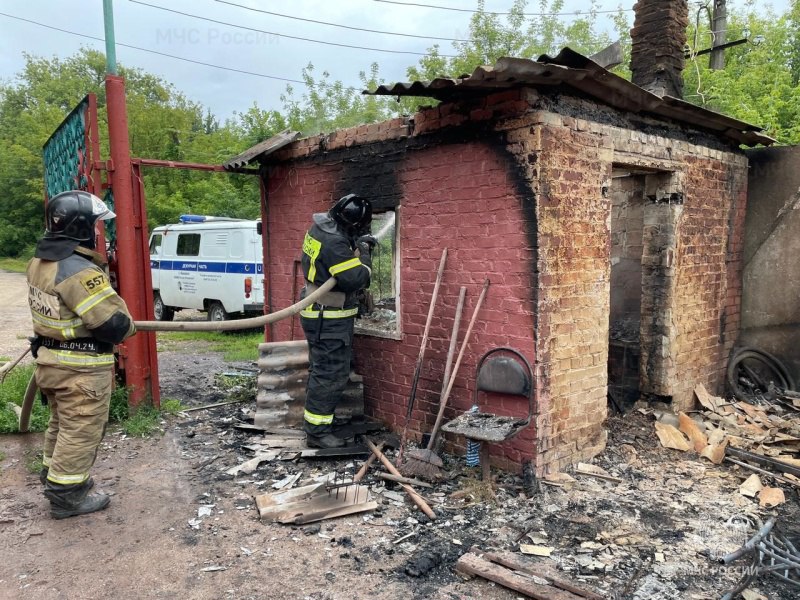 В Кимовске при пожаре в сторожке на улице Гранковской погиб человек