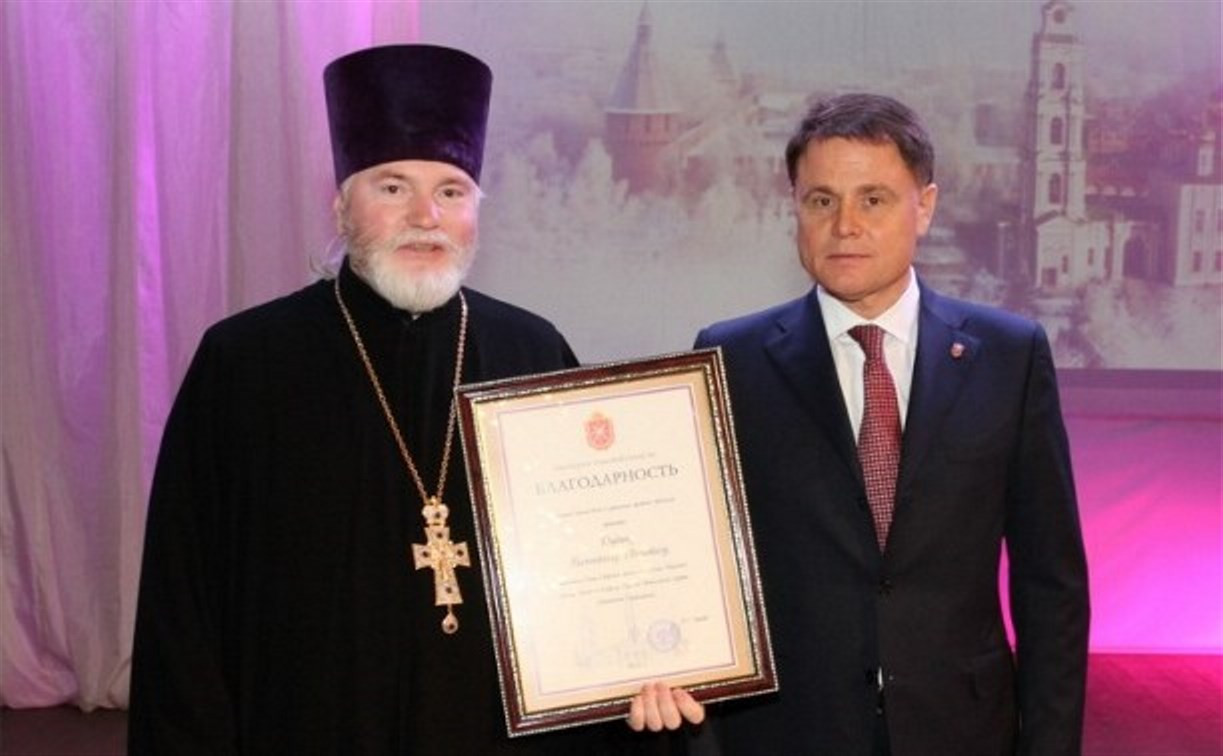 Губернатор Владимир Груздев принял участие в X областных Рождественских чтениях
