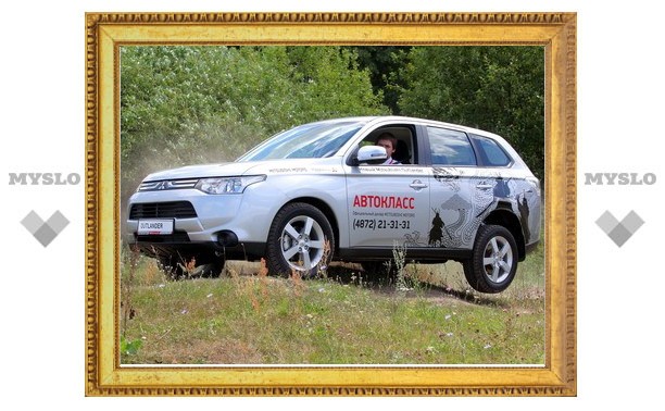 Mitsubishi Outlander: теперь внедорожник