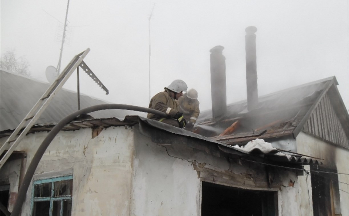 После пожара в Теплом скончалась 90-летняя женщина