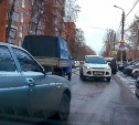 На ул. Сойфера «заблудился» водитель кроссовера