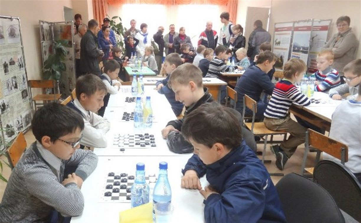 Белёв принял турнир по русским шашкам