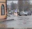 Очевидцы: В Ясногорске автомобиль сбил женщину, а второй переехал ее