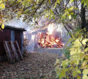 В Туле на улице Бандикова загорелись сараи