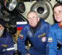 Чилингаров и Груздев установили флаг России на дне Северного Ледовитого океана