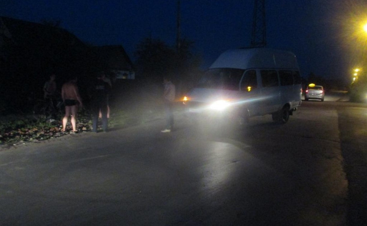 В Новомосковске 14-летний велосипедист столкнулся с автобусом