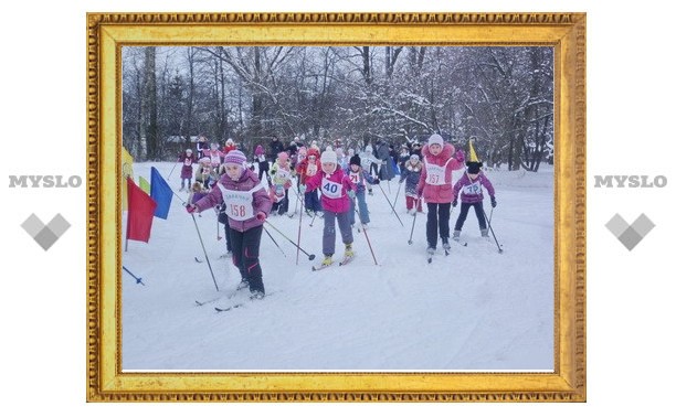 Тульские школьники соревновались на лыжне