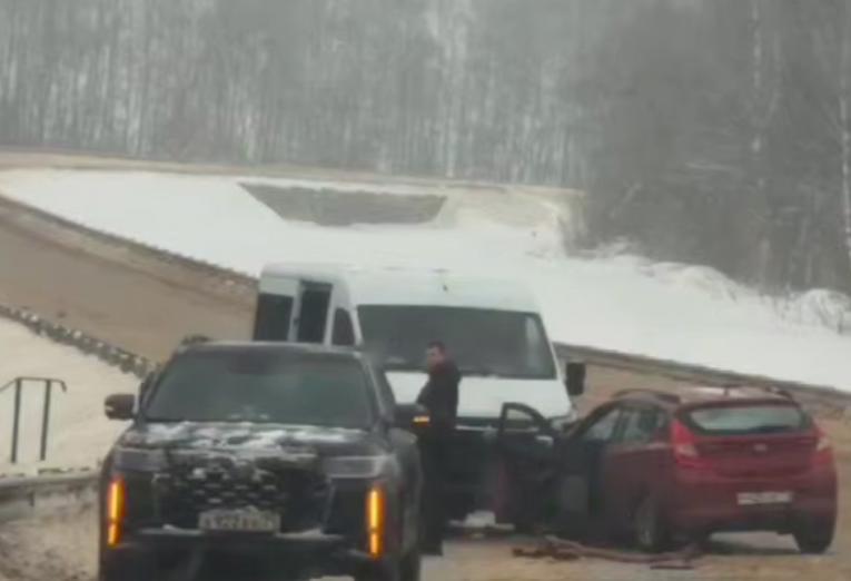 В ДТП на Веневском шоссе в Туле пострадали два человека