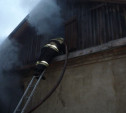 В Чернском районе горел жилой дом