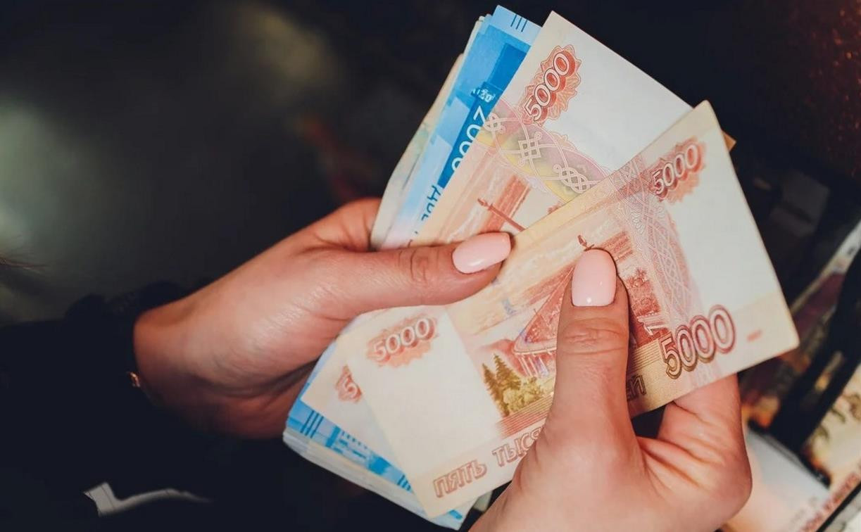 Госдума одобрила продление президентских детских выплат на август