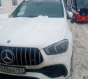 На ул. Михеева водитель Mercedes-Benz перекрыл движение трамваев