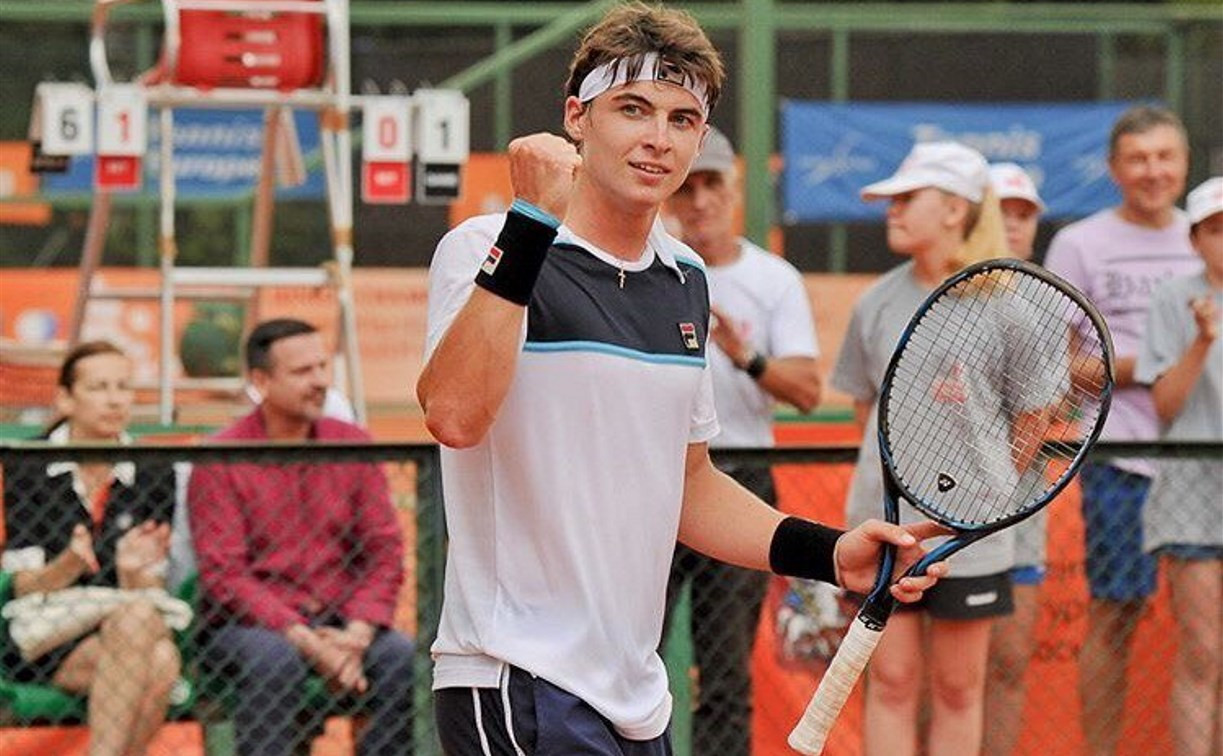 Туляк Тимофей Скатов – победитель чемпионата Европы по теннису U-16