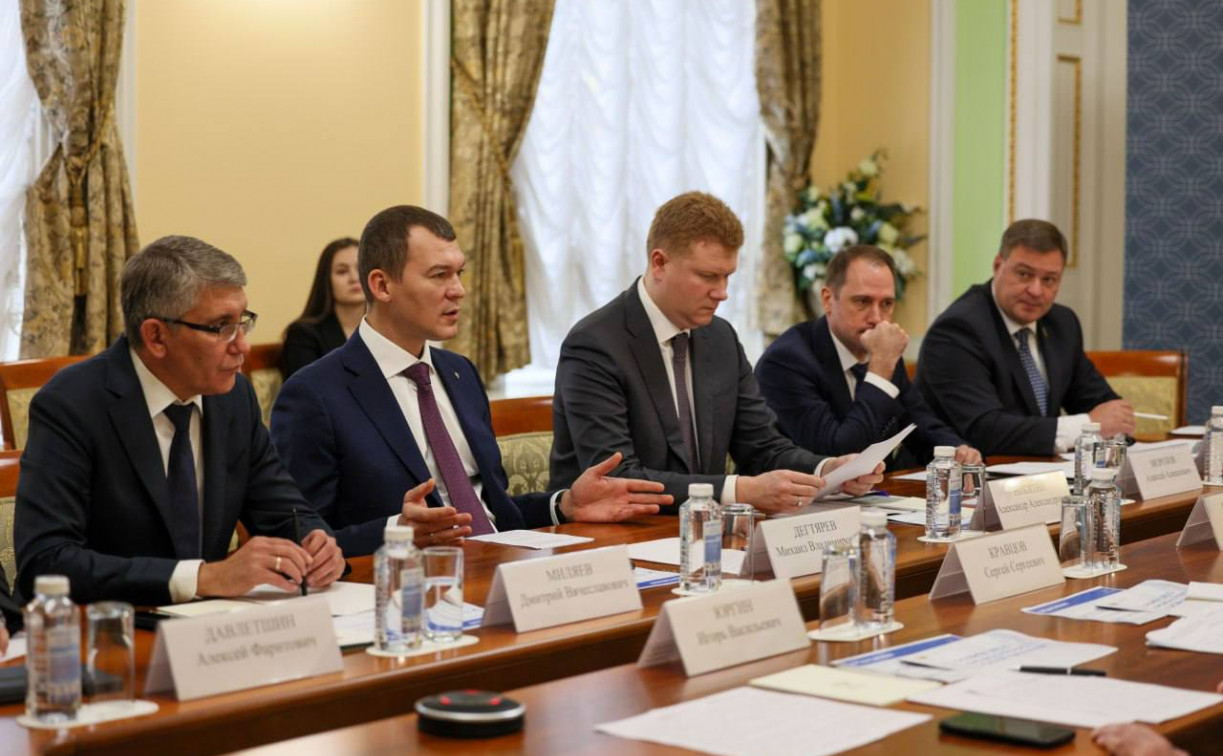 На уроках физкультуры школьники будут заниматься лыжами, лаптой и фиджитал-спортом 