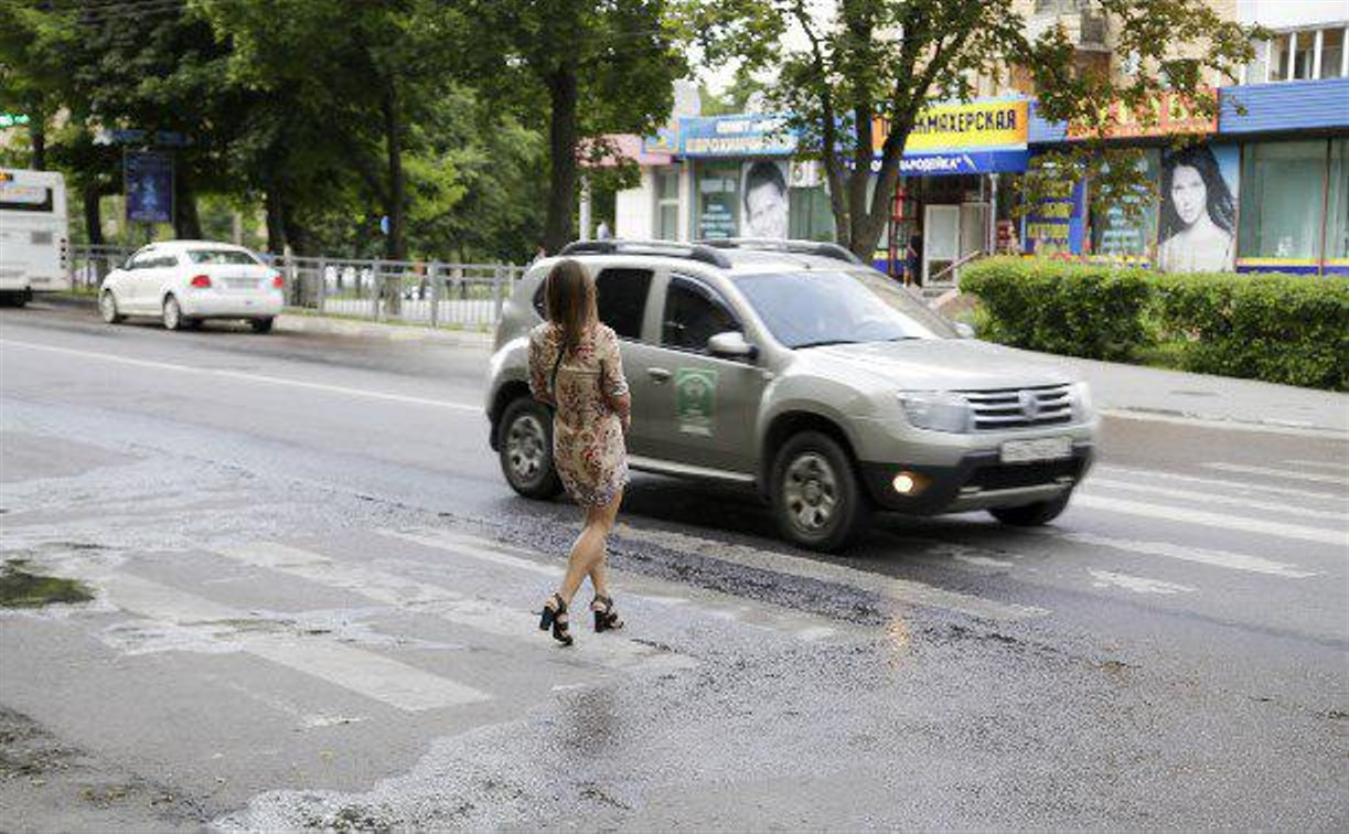 В России увеличат штраф водителям, не пропустившим пешехода на «зебре»