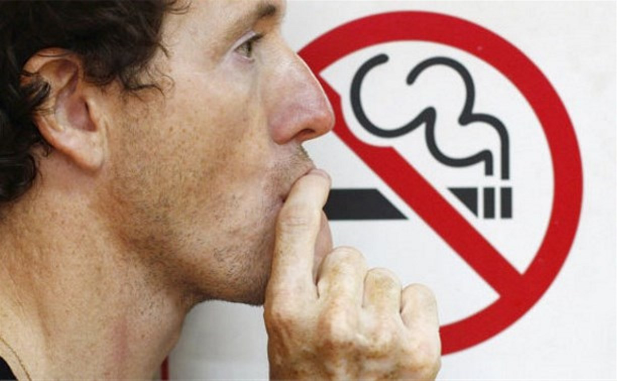 В трудовые договоры могут внести пункт о курении