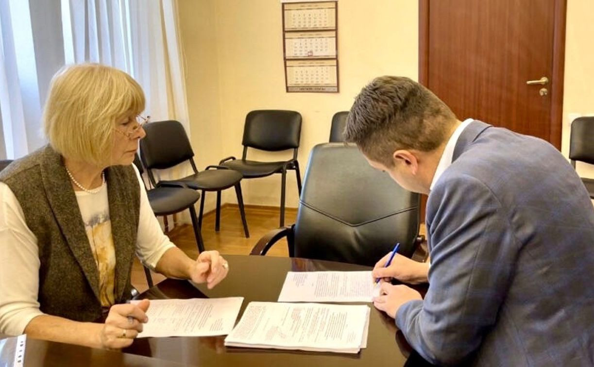 Руслан Бутов подал документы на должность главы администрации МО г. Новомосковск