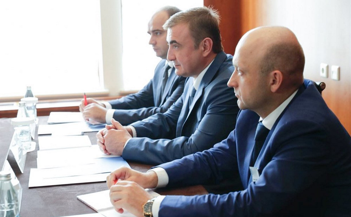 Алексей Дюмин встретился с президентом Американской торговой палаты в России