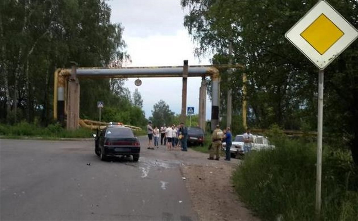 В ДТП в Алексине пострадали шесть человек