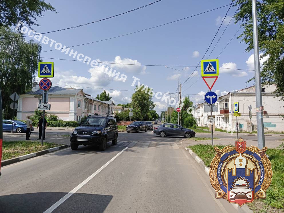 Водитель «УАЗ Патриот» сбил женщину на «зебре» в Новомосковске