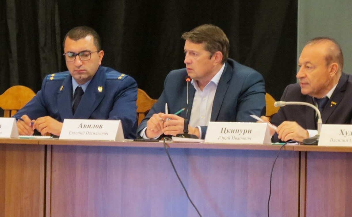 Евгений Авилов провел встречу с жителями Привокзального территориального округа