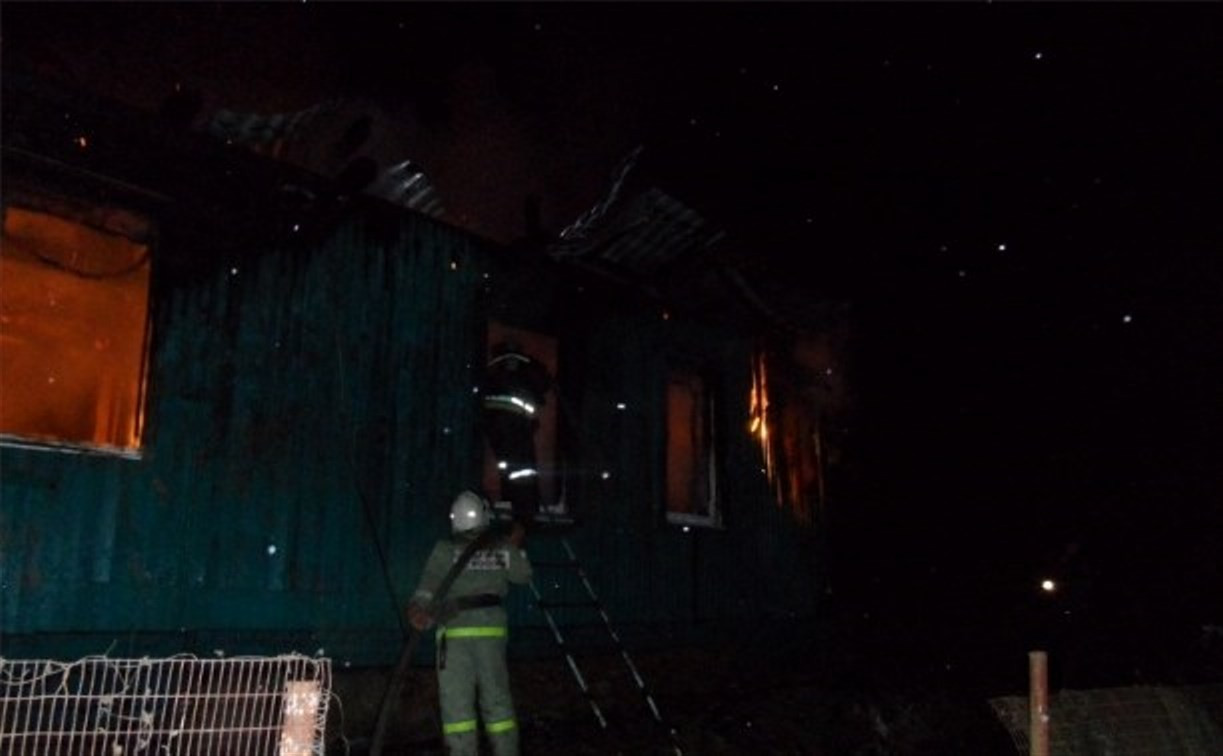 Ночью в Слободке сгорели дом и припаркованный рядом «Сузуки»