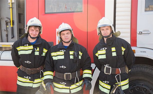 Спасатели отметили 365 лет со дня создания пожарной охраны России