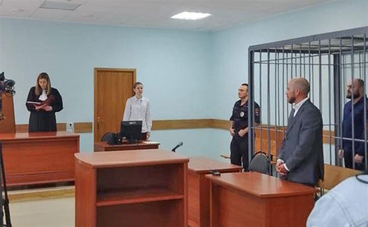 Обвиняемого в мошенничестве на 2,5 млн рублей депутата освободили в зале суда