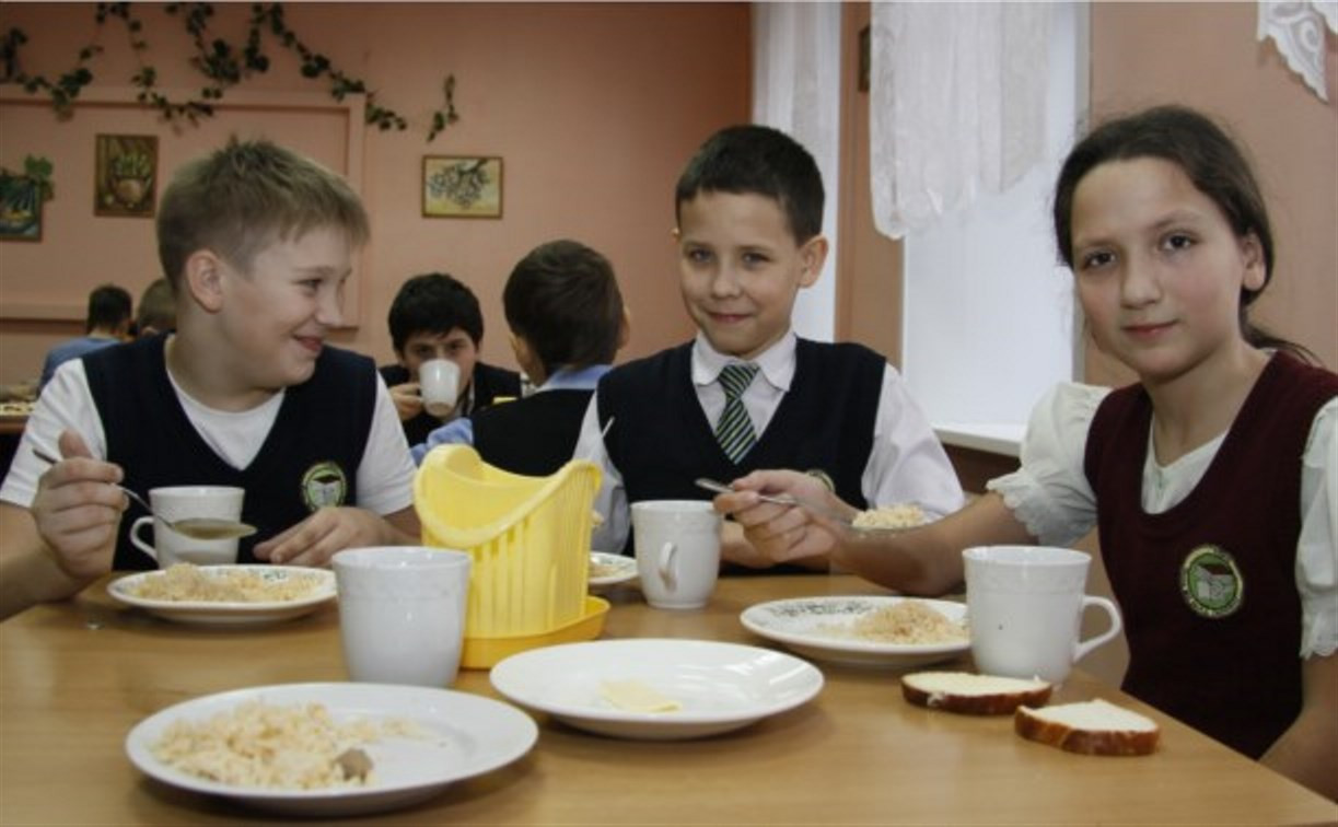 Обеды тульских школьников будут стоить 40 рублей