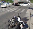 На ул. Рязанской мотоциклист устроил ДТП с двумя авто