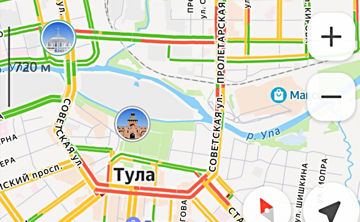 Пробка даже в выходные: туляки просят отрегулировать светофоры в центре города