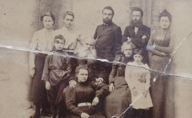 В музее-заповеднике Ивана Тургенева «Бежин луг» покажут старинные фотографии дворянских семей