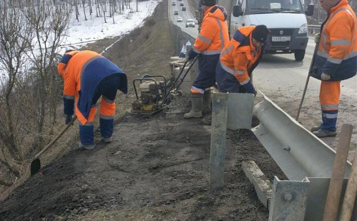 Обвал грунта на Щекинском шоссе: восстановительные работы планируют закончить к концу недели
