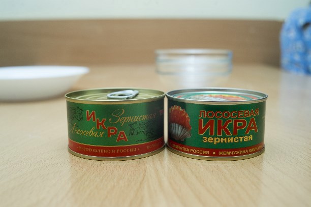 Роспотребнадзор рассказал, как правильно выбрать красную икру