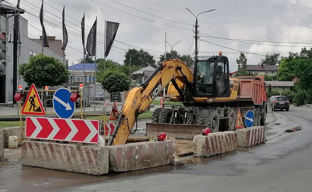До конца июля в Туле на ул. Чмутова завершат ремонт канализационного коллектора
