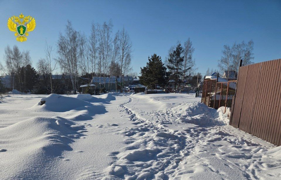 Инвалиды по зрению оказались в снежном плену: Белевская прокуратура заставила подрядчика расчистить дорогу