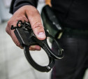 В Новомосковске задержаны трое подозреваемых в грабеже