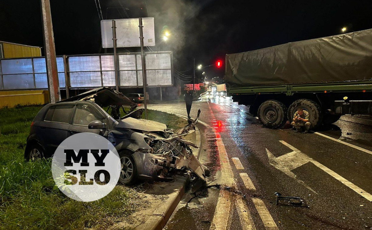 На трассе М-2 «Крым» в Туле в страшном ДТП погибла девушка