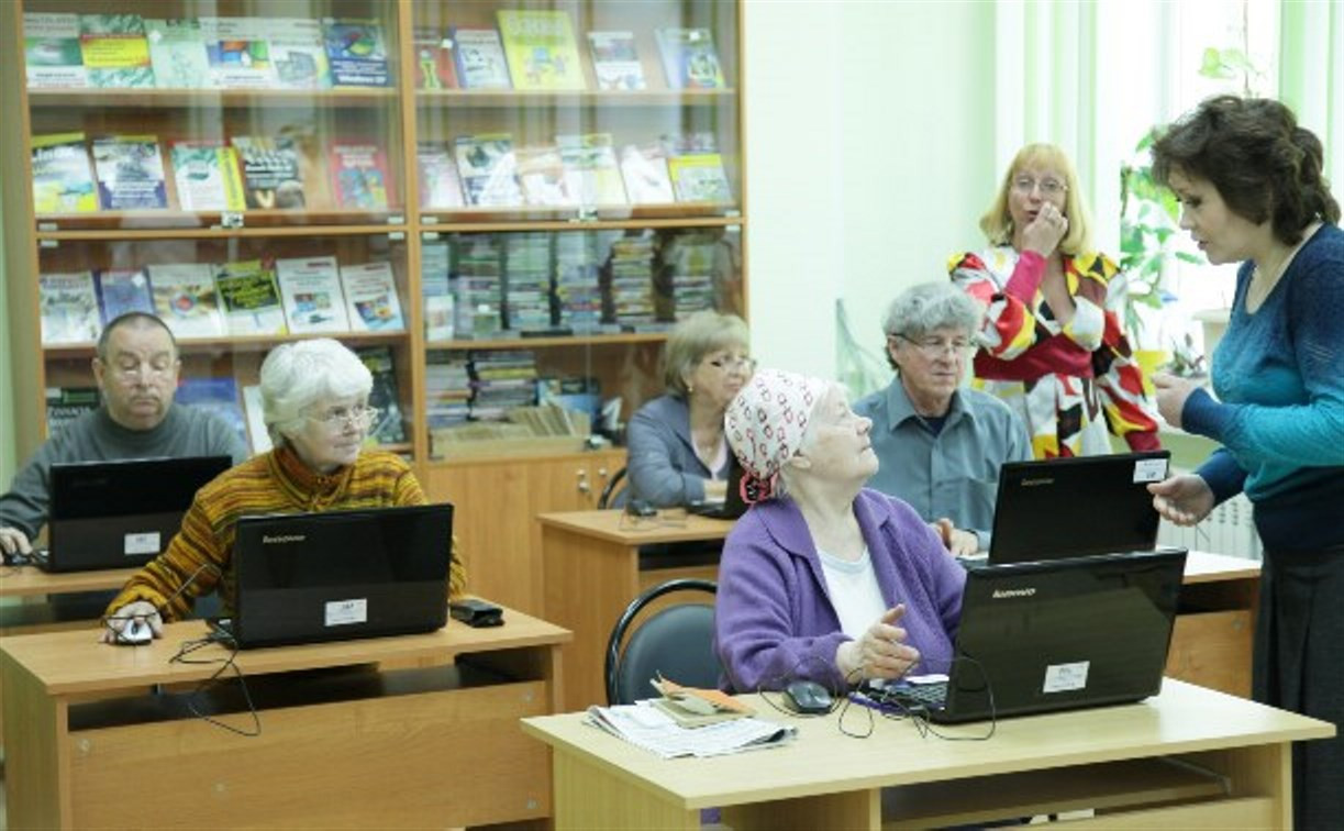 В Туле открылся второй центр обучения пенсионеров компьютерной грамотности