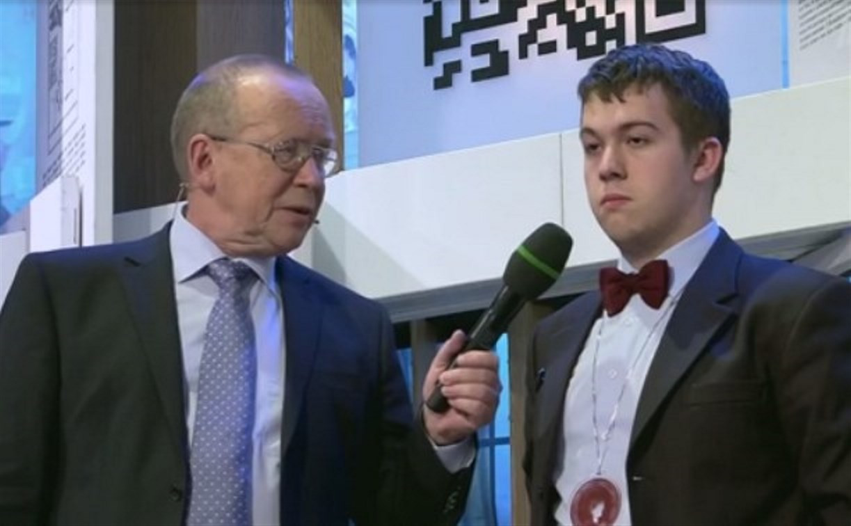 Туляк Владимир Ниценко получил орден на телепередаче «Умницы и умники»