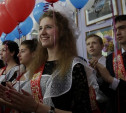Владимир Груздев поздравил с Последним звонком выпускников школы №34