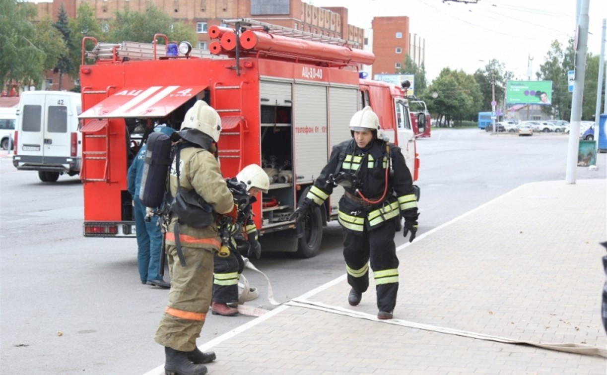 Спасатели провели учения на Московском вокзале в Туле