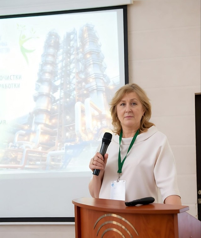 21 января юбилей отмечает заместитель гендиректора «Оргсинтеза» Елена Анохина