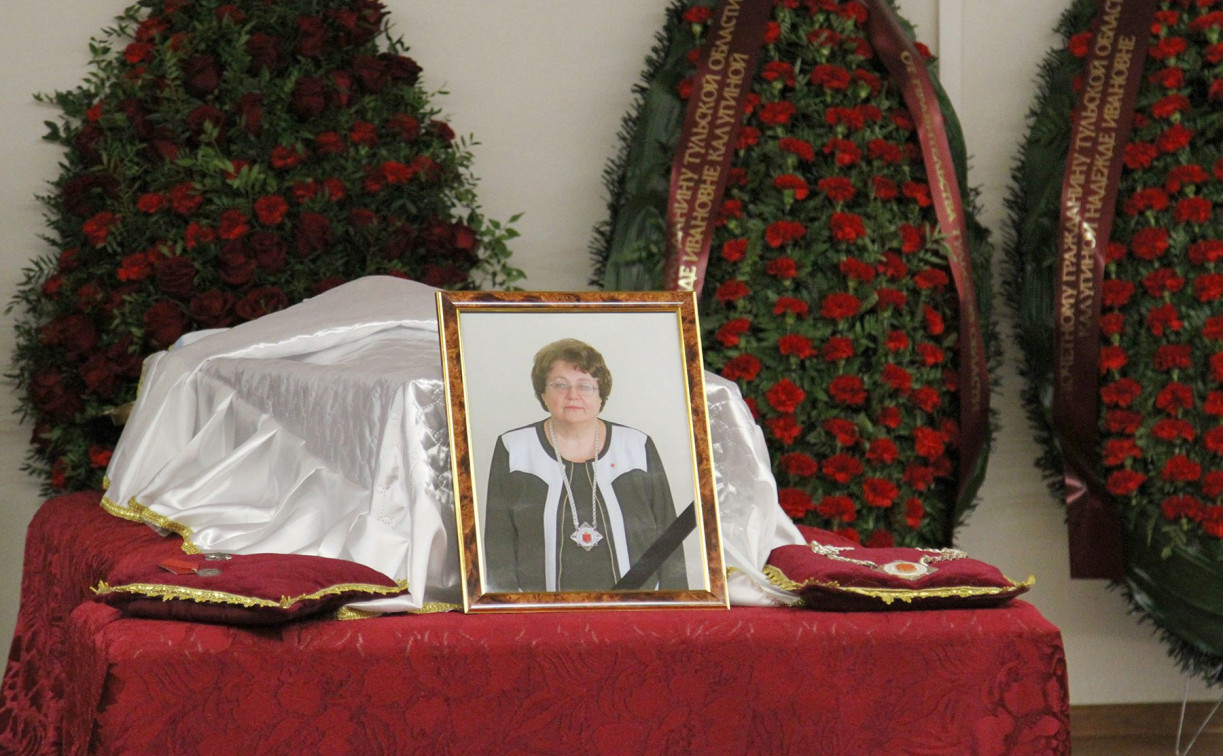 В Туле простились с директором Тульского государственного музея оружия Надеждой Калугиной