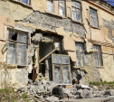 В Богородицке обрушилась стена аварийного дома: подробности