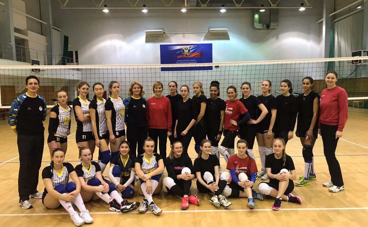 «Тулица-2» обыграла волейбольную команду из Казахстана
