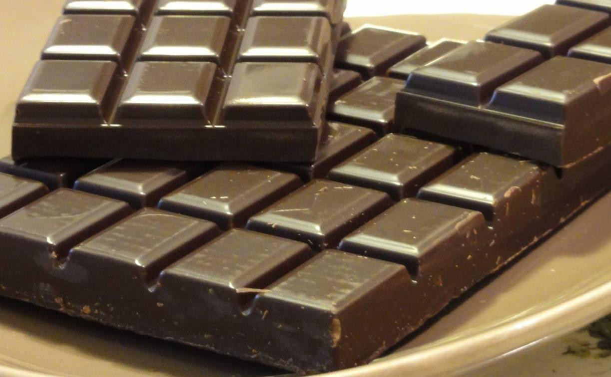 Не слипнется: кимовский рецидивист украл шоколада почти на 7000 рублей