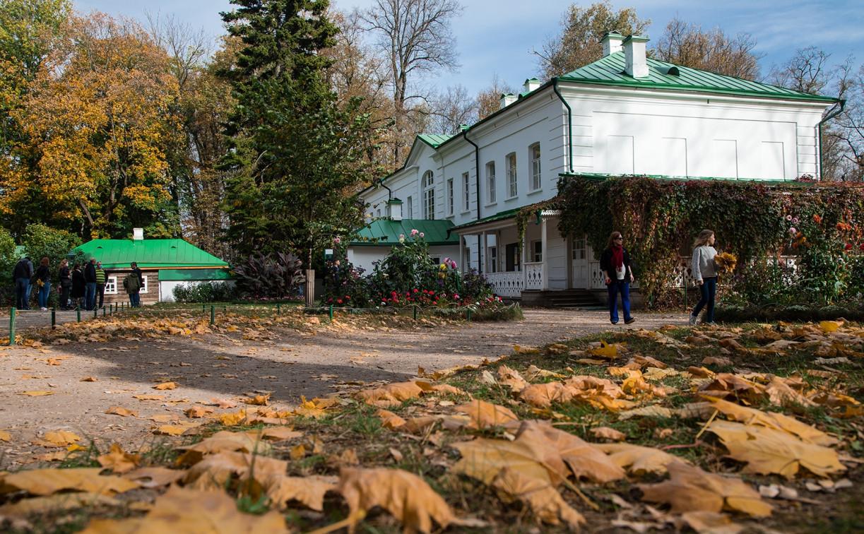 График работы музея «Ясная Поляна» в конце октября — первой половине ноября станет другим