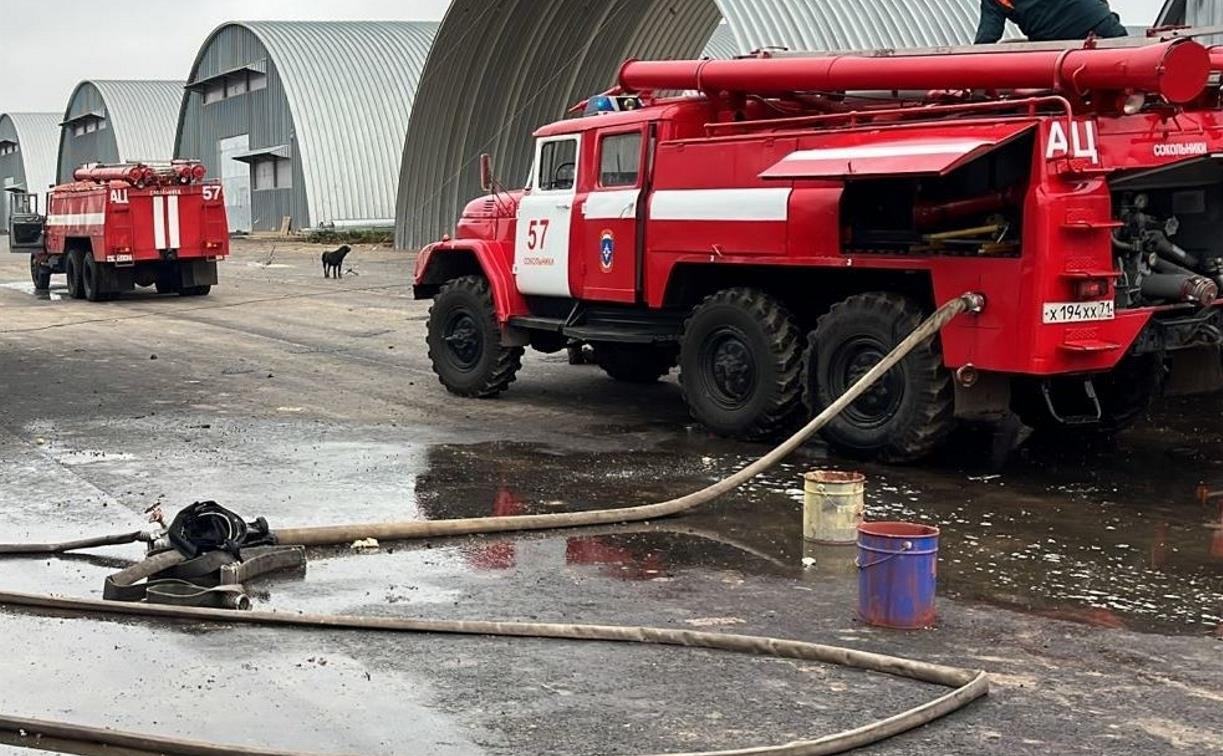 На складе под Новомосковском при пожаре погиб 21-летний рабочий: возбуждено уголовное дело