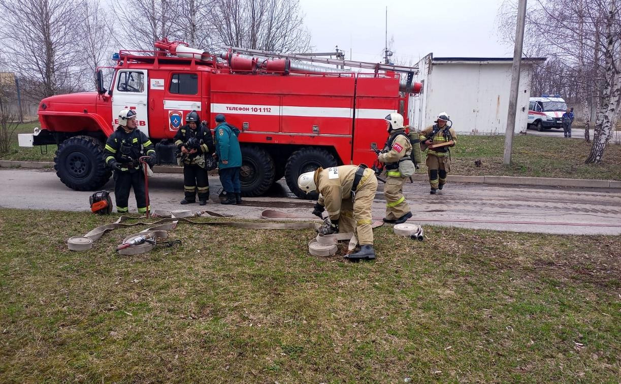 Пожарные провели учения в белевской больнице: фоторепортаж